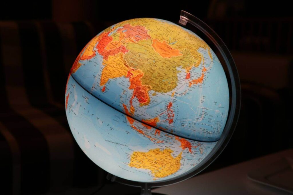 Navigating Global Markets - Gloving globe